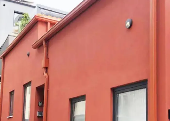 Nyaraló Five House 18